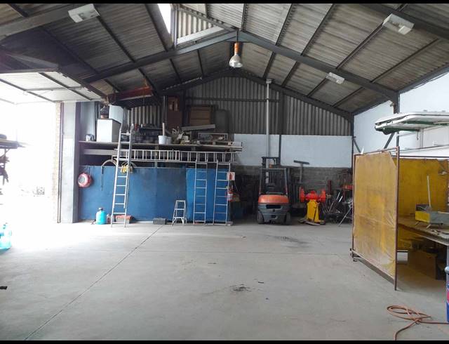 442M² FACTORY FOR SALE IN BRACKENFELL INDUSTRIAL